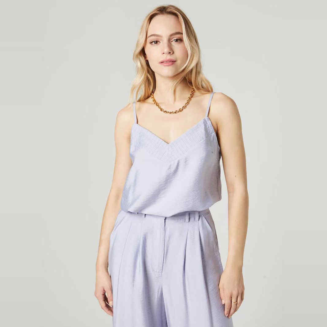 德国单夏季新品可调节肩垫V领压褶皱面凉爽舒适时尚吊带背心内搭