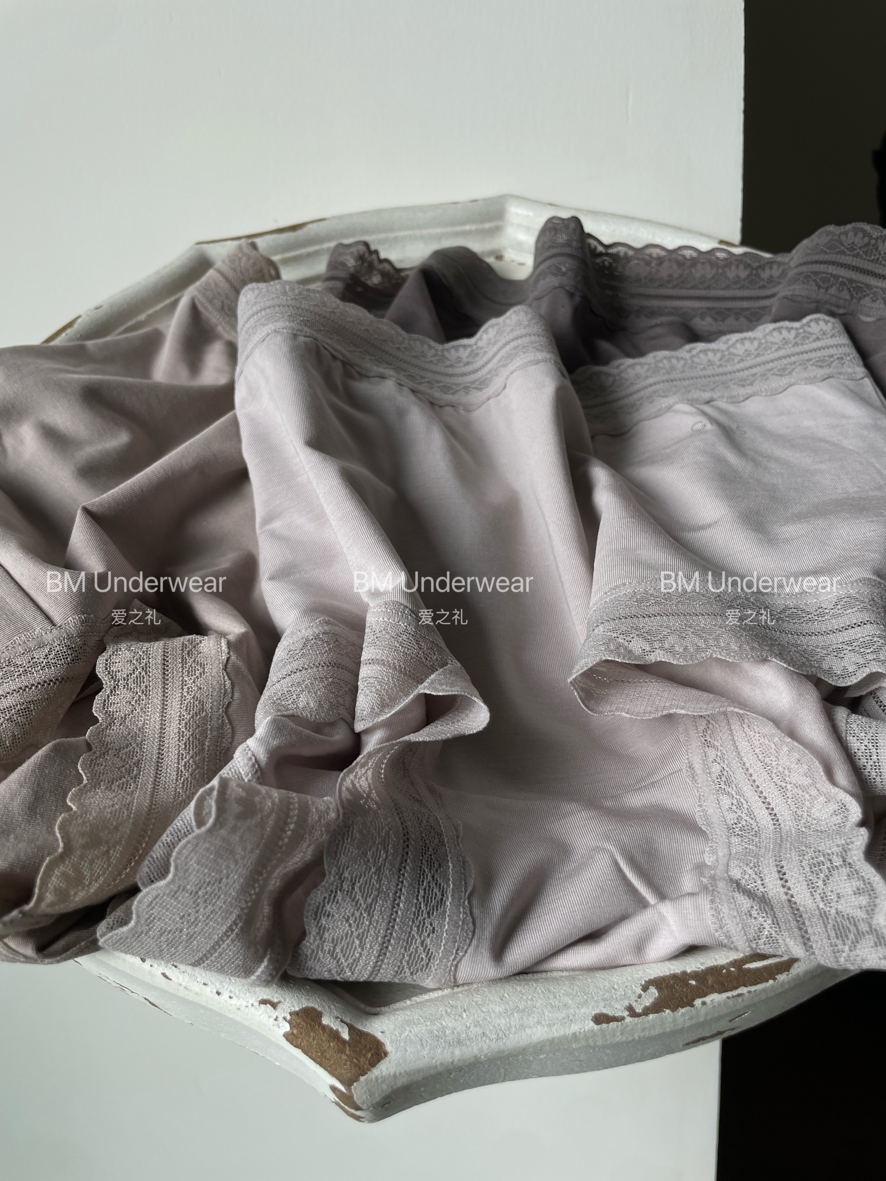 爱之礼法式云朵内裤软到骨子里的裸感浪漫莫代尔无痕中腰舒适包臀