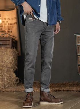 小魔鱼牛仔裤男士秋季青年水洗烟灰色修身小直筒长裤337092/M05