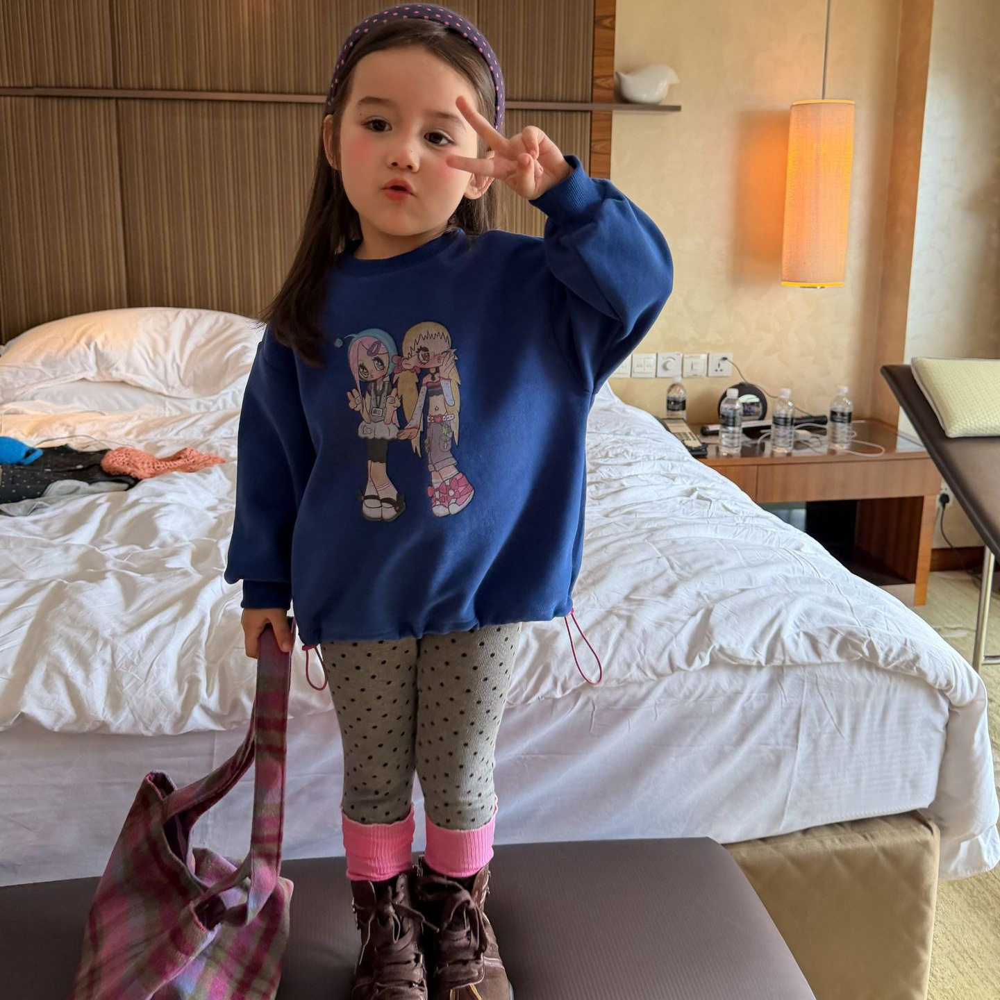 2026秋季新款童装 韩版童装 女童卡通印花蓝色卫衣 中长款卫衣韩