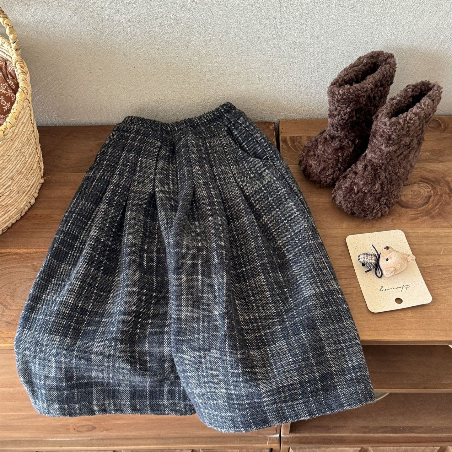 韩系冬装2025秋冬季新品韩系女童加绒加厚格子裤百搭洋气阔腿格子
