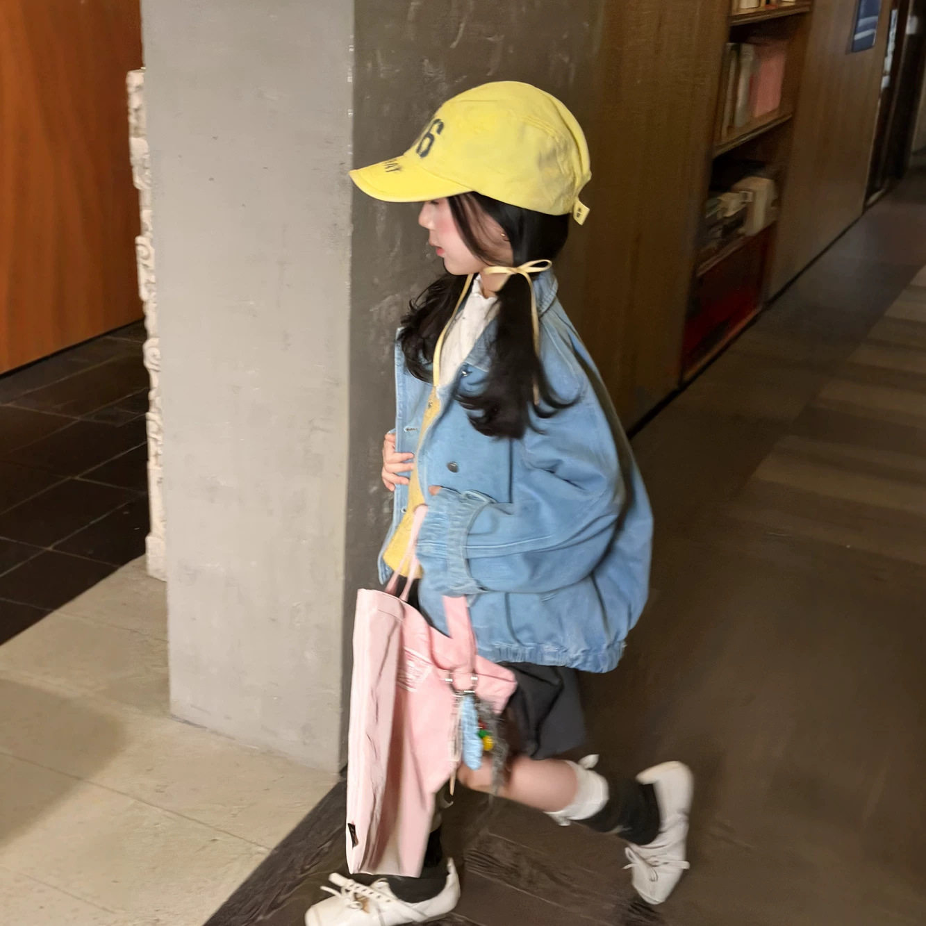 小韩系新童外套秋款女童韩版纯色牛仔上衣儿童双排扣休闲长袖夹克