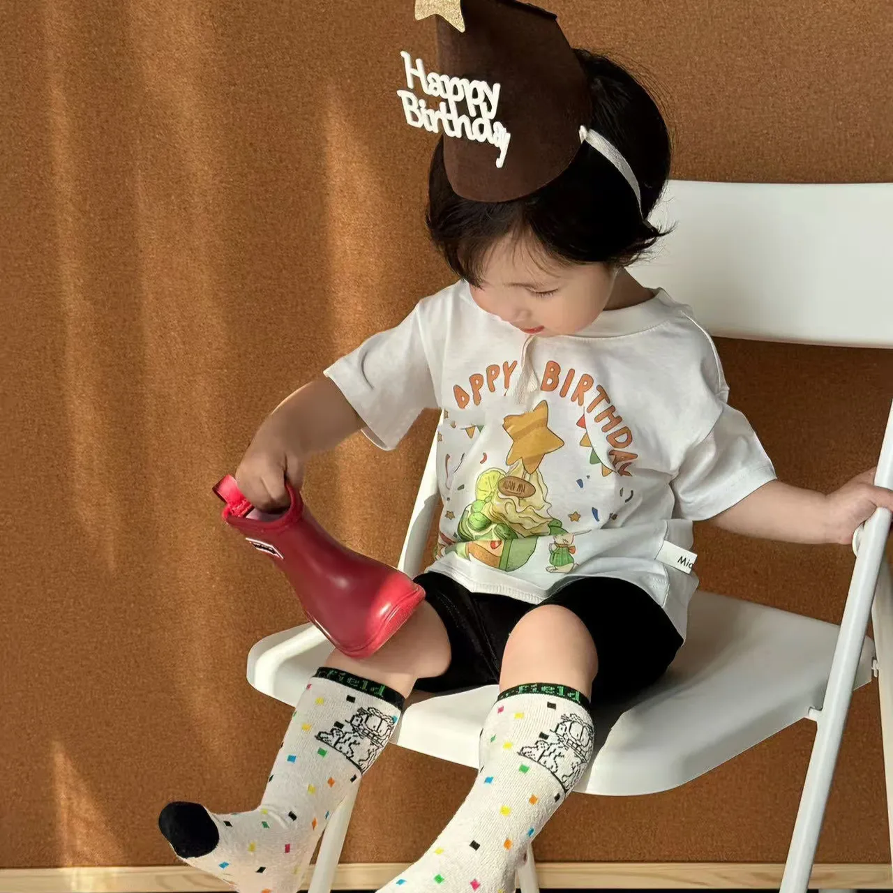 男童短袖t恤夏装2026新款帅气时髦儿童套头衫宝宝卡通黑色生日衣