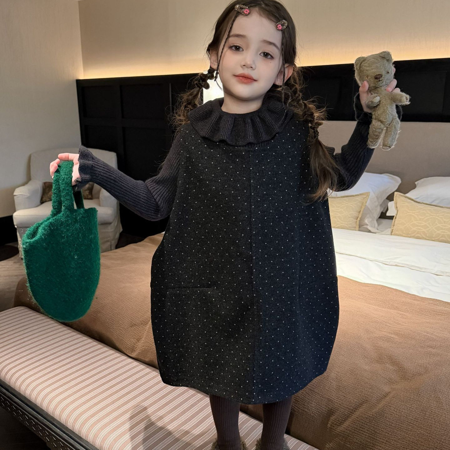 韩系秋冬装童装2026冬季新款童装女童波点呢子背心裙长款裙子秋冬