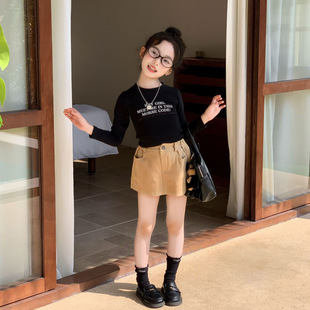 女童打底衫2026春款韩版辣妹短上衣高弹力修身长袖短T印花爵士舞T