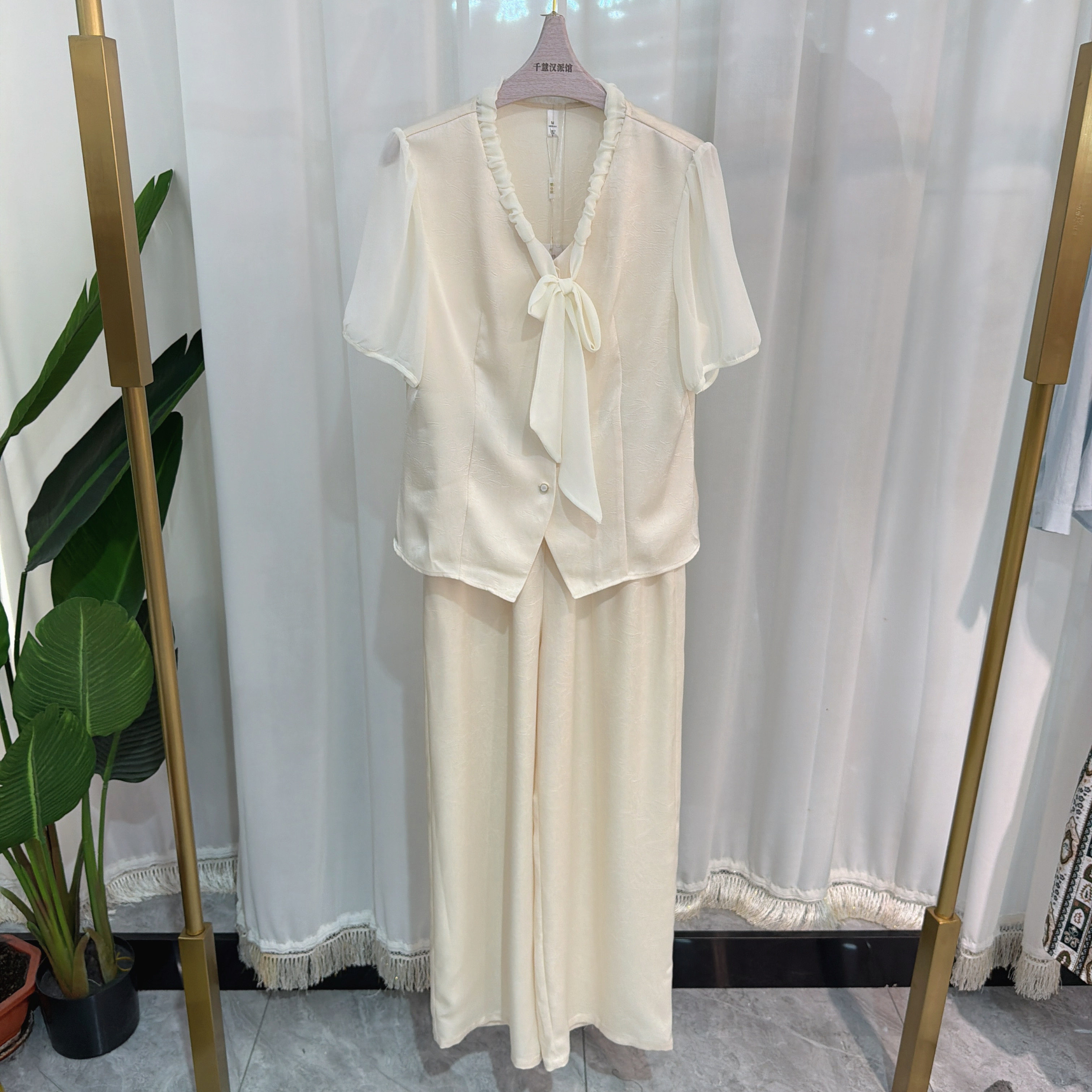 YRLX2056套裤女上衣裤子两件套
