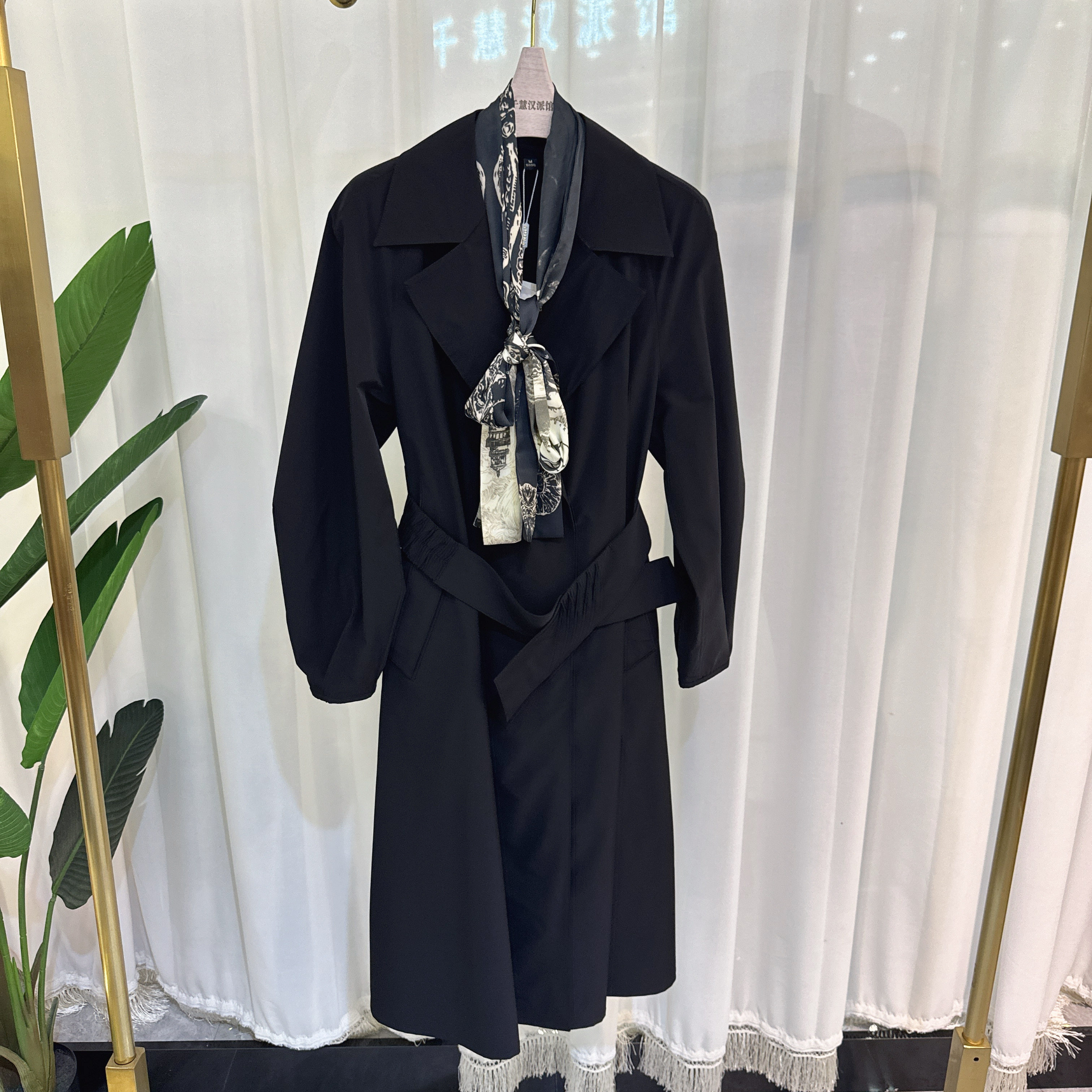 MDH621639时尚风衣外套女长款气质丝巾系带百搭2026春季专柜同款