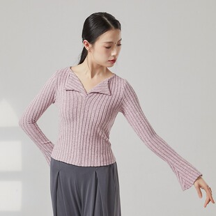 广场舞上衣古典舞V领露锁骨喇叭袖舞蹈服短款毛衣女中国舞现代舞