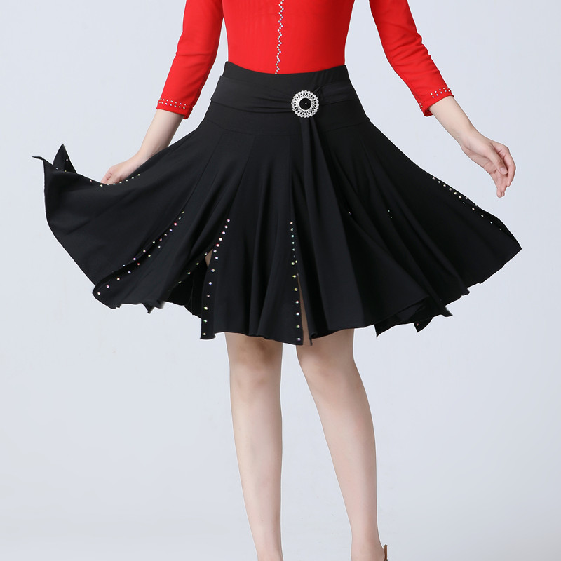 新款秋季拼接交谊舞演出广场舞伦巴舞中裙半身裙镶钻三步踩裙