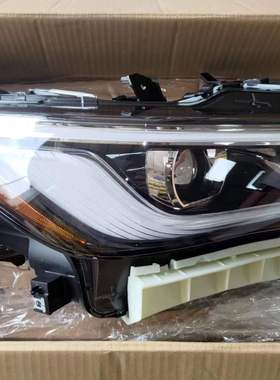 适用于英菲尼迪InfinitiQX80 QX5620年新款美规黄边 大灯