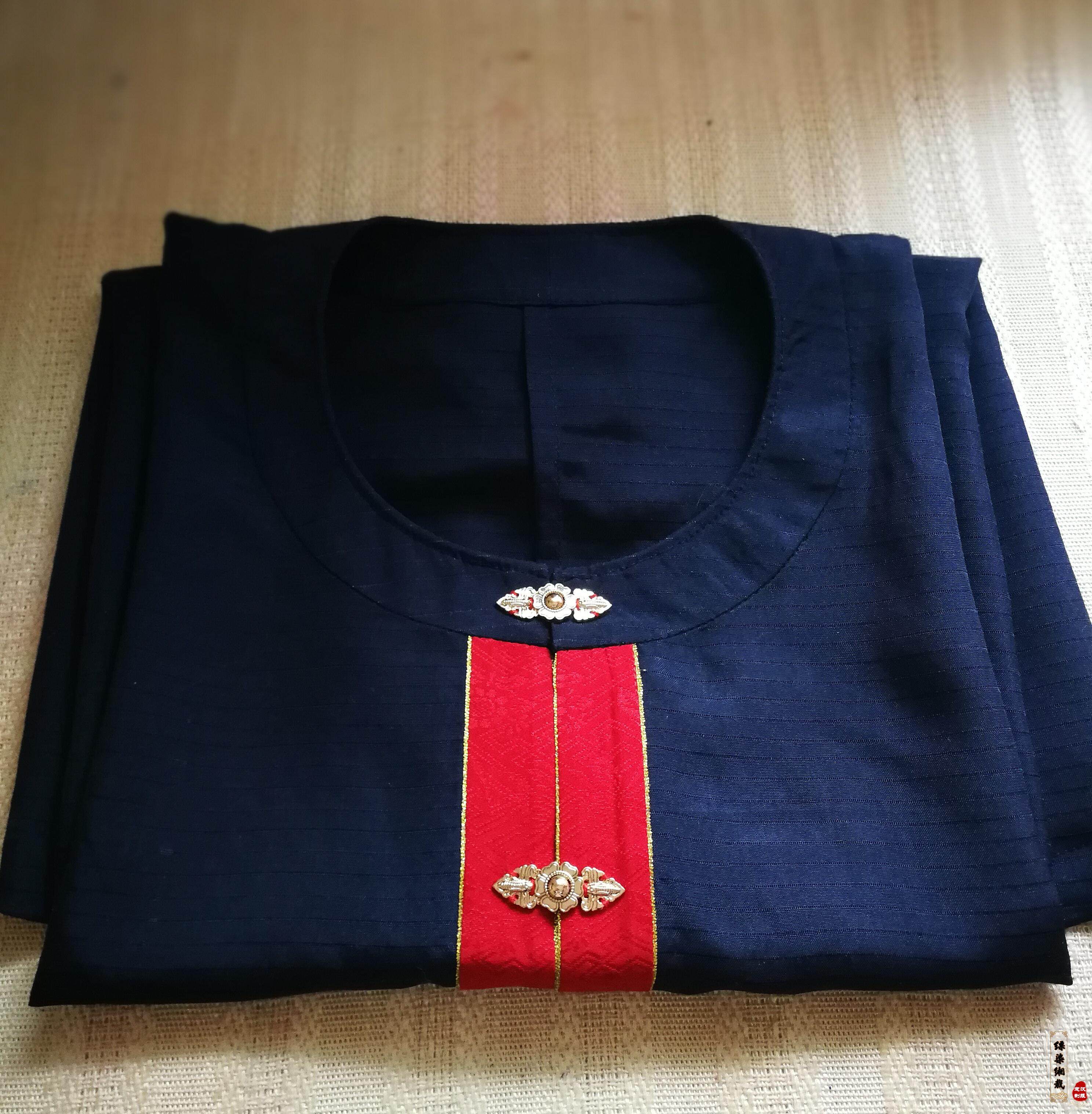 仿孔府月白藏蓝暗花纱圆领比甲 真丝提花杭罗羊绒 汉服定制