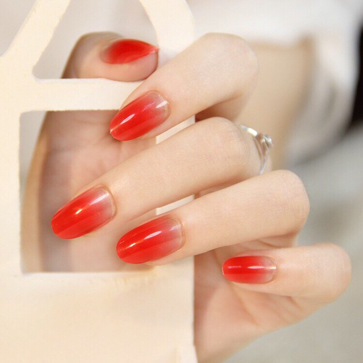 包邮渐变色短款小圆头美甲贴片上手超灵假指甲贴片甲片成品胶水款