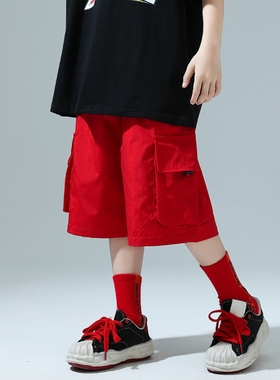 红色运动短裤男童工装女童儿童街舞裤子大童夏外穿hiphop穿搭宽松