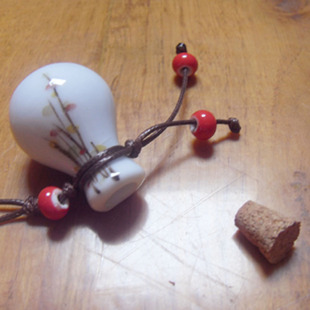 miracle饰品屋 景德镇陶瓷原手绘 复古风许愿香水瓶木塞 手机链