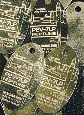 美国PLANETAGS 海王星P2V-7LP南极科考飞机蒙皮钥匙扣行李牌文创