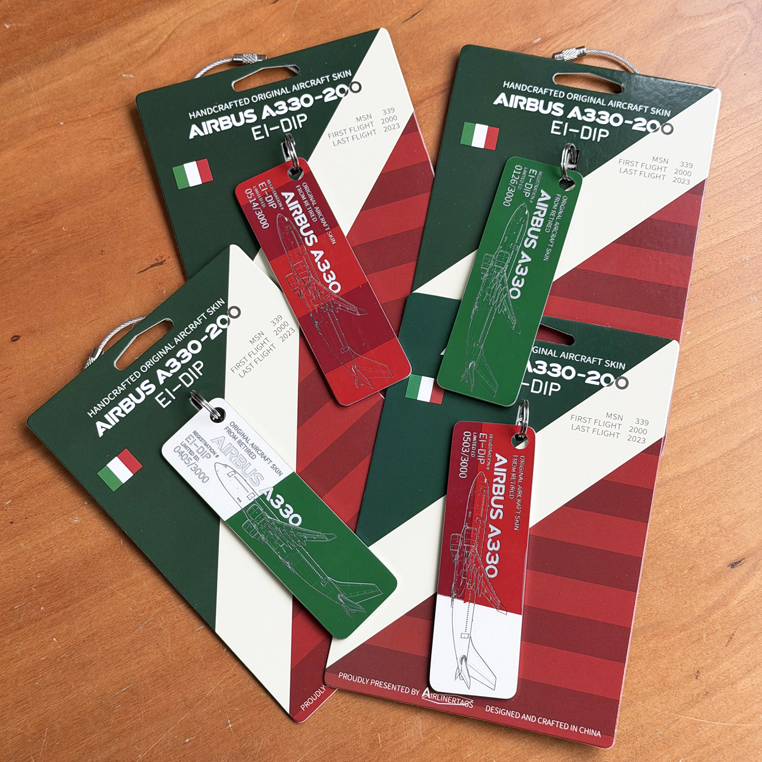 Airlinertags意大利航空 空客A330飞机蒙皮钥匙扣行李牌文创挂件