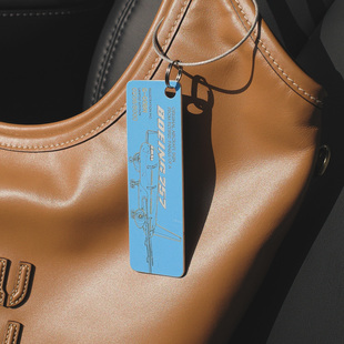 Airlinertags钥匙扣行李牌 英国途易航空TUI 波音757飞机蒙皮文创