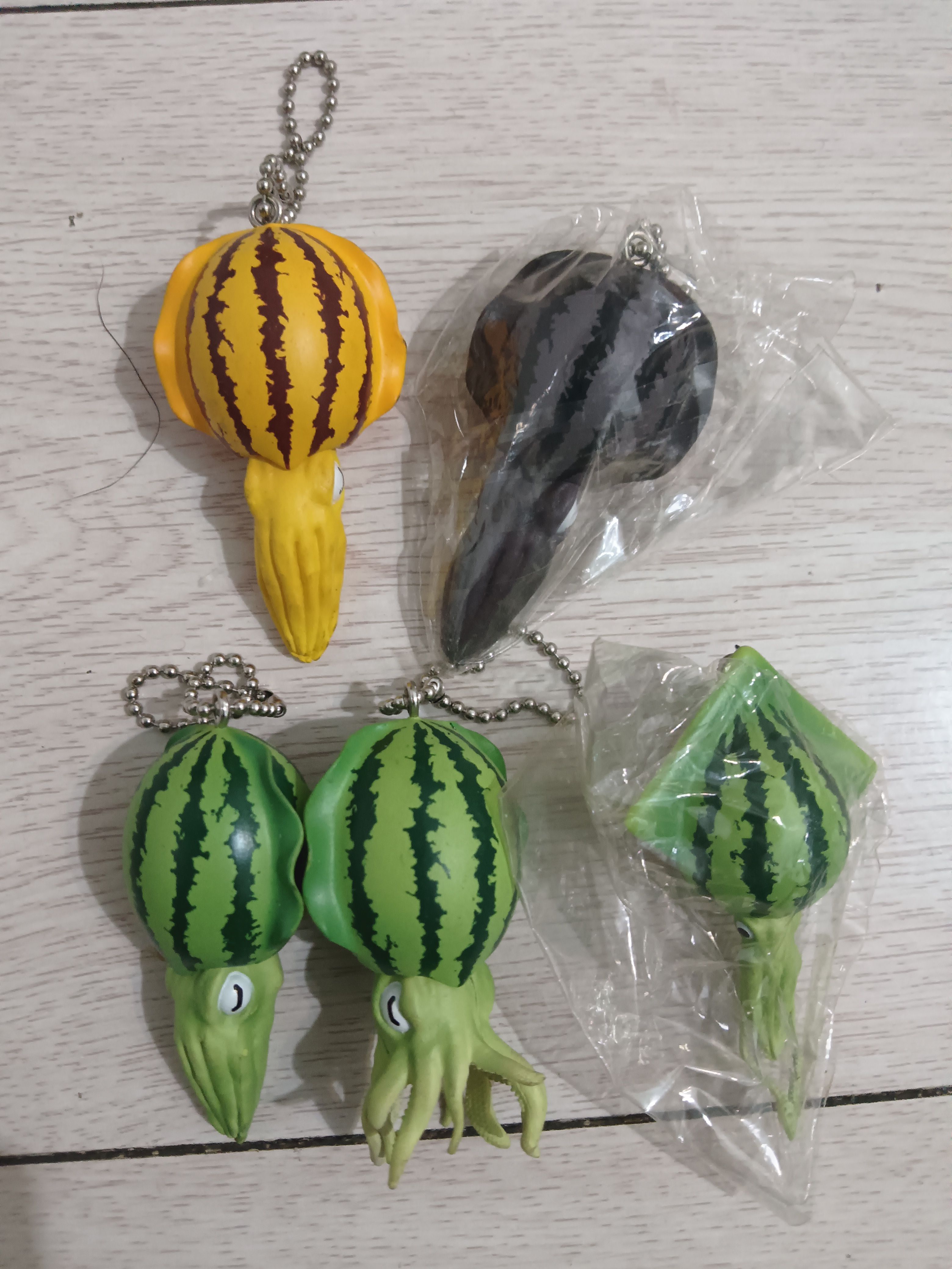正版扭蛋老货散货qualia 野菜妖精 蔬菜精灵 西瓜 鱿鱼 乌贼 挂件