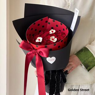 爆款圆舞曲定型片花束定型卡纸波点花艺包装纸diy内衬装饰花店用