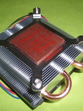 适用超薄Q6600 Q6700 Q8400 9300 9400 9500 775CPU风扇一体机