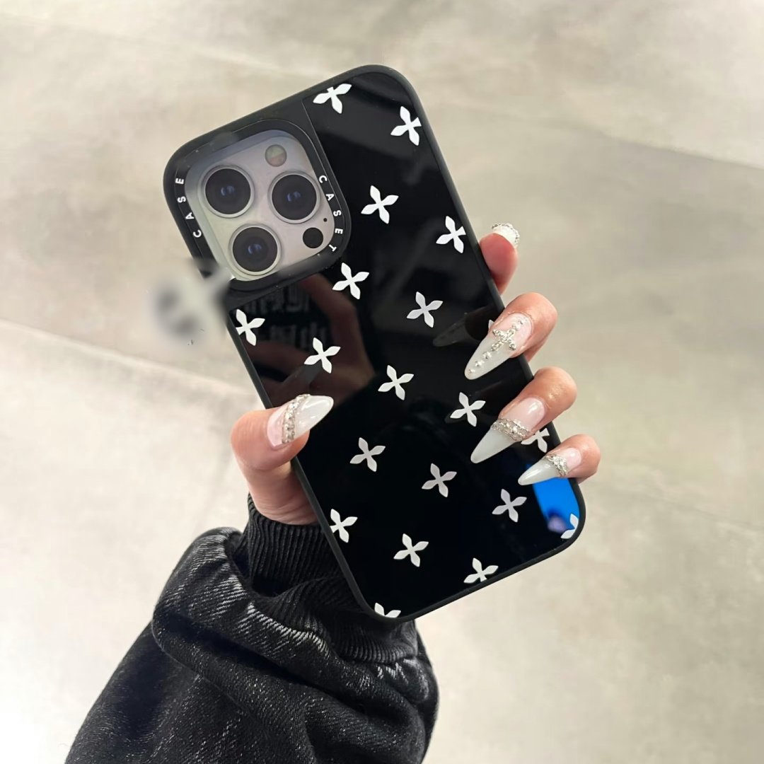 手机壳SMFK联名黑花园白十字花适用苹果iPhone16ProMax15plus1413MagSafe磁吸镜面透明防摔