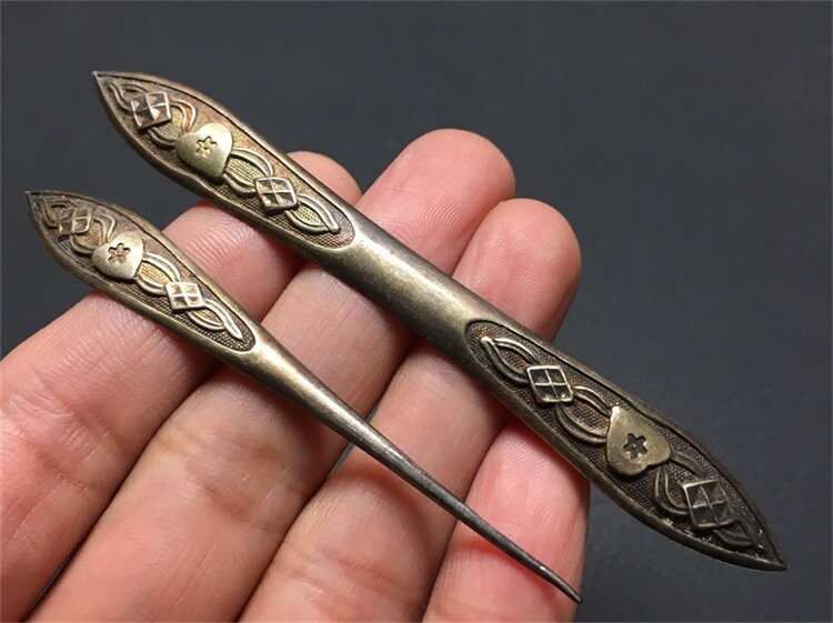 状态一流传世五彩银包浆清代苏工王天盛款錾刻花卉银鎏金发簪一套