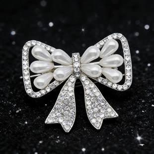 轻奢优雅珍珠蝴蝶结胸针女高档精致水钻胸花时尚 礼服百搭配饰 西装