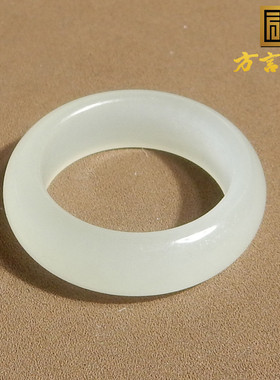 方言和田玉青海老坑料高冰细腻起荧光白冰底卡16.7mm精美戒指圈A2