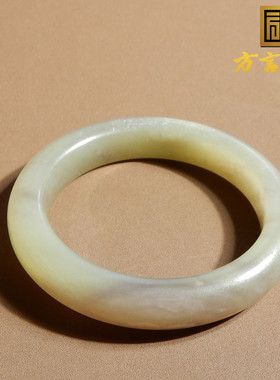 放漏方言品牌和田玉精品青海料冰底雪花玉烟紫飘翠意境53mm手镯A2