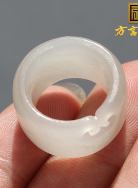 亏麻了方言和田玉温润青海老坑烟灰藕粉底白玉15.5mm如意戒指A8