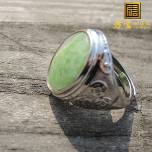 原3500元现350元珍稀俏色名品双色玉翠青白玉特色银镶玉男式戒指R