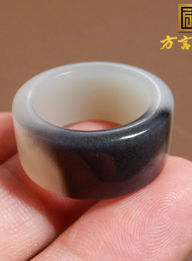 美滋滋方言和田玉精品新疆黑白分明意境青花籽料17mm戒指扳指w1