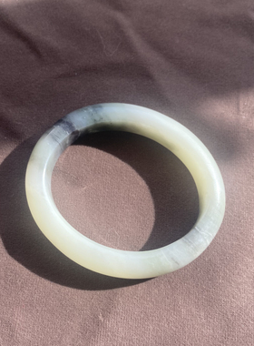 新疆且末黄口带青花55mm贵妃手镯