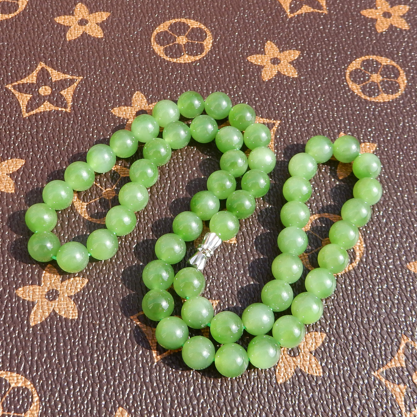 俄罗斯正阳绿猫眼碧玉8m圆珠项链