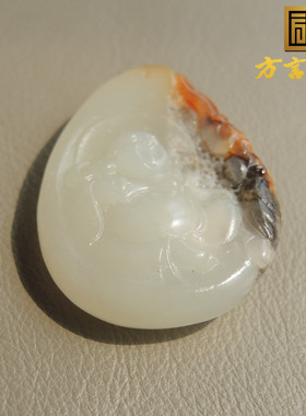 方言红沁皮羊脂白玉籽料佛吊坠