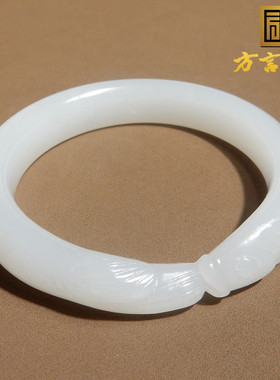 方言和田玉精品青海老坑料羊脂白玉高冰底内径51mm年年有鱼手镯w4