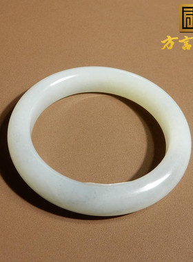 新疆羊脂白玉青花飘点墨55mm手镯