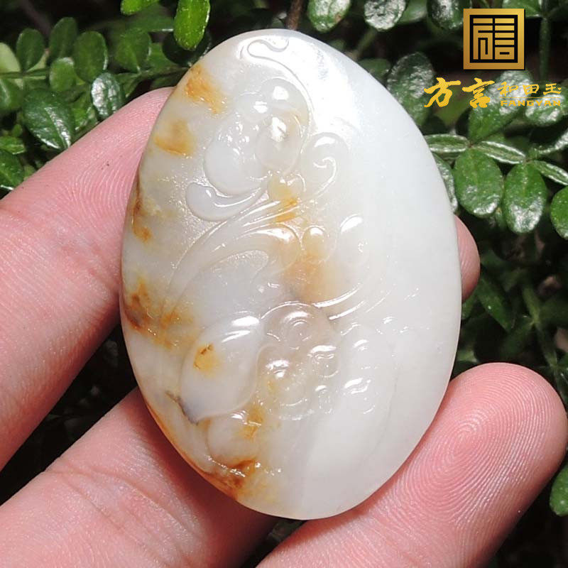 方言和田玉收藏级俄料白玉老熟红沁皮籽料精雕多子多福吊坠巨漏r