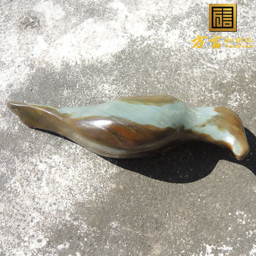 方言巨漏一眼真大开门罕见蓝玉原生籽料异型意境和平鸽原石玩料R