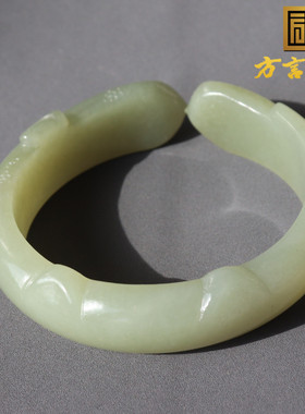 惊呆方言和田玉特惠青海老坑晴水色高冰底内径56.5mm可爱猫镯A8