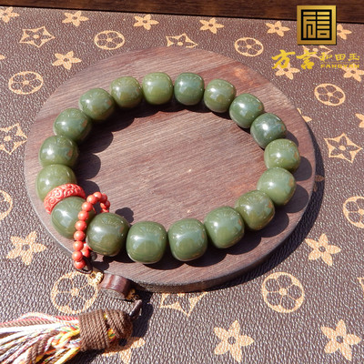 新疆沙枣青籽料双色18mm老型手串