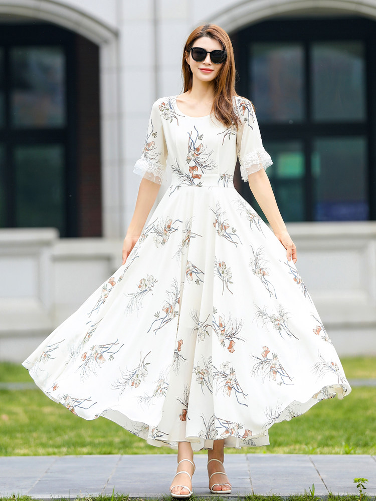 高档印花气质连衣裙女2025夏长裙修身显瘦减龄优雅裙子度假超长裙