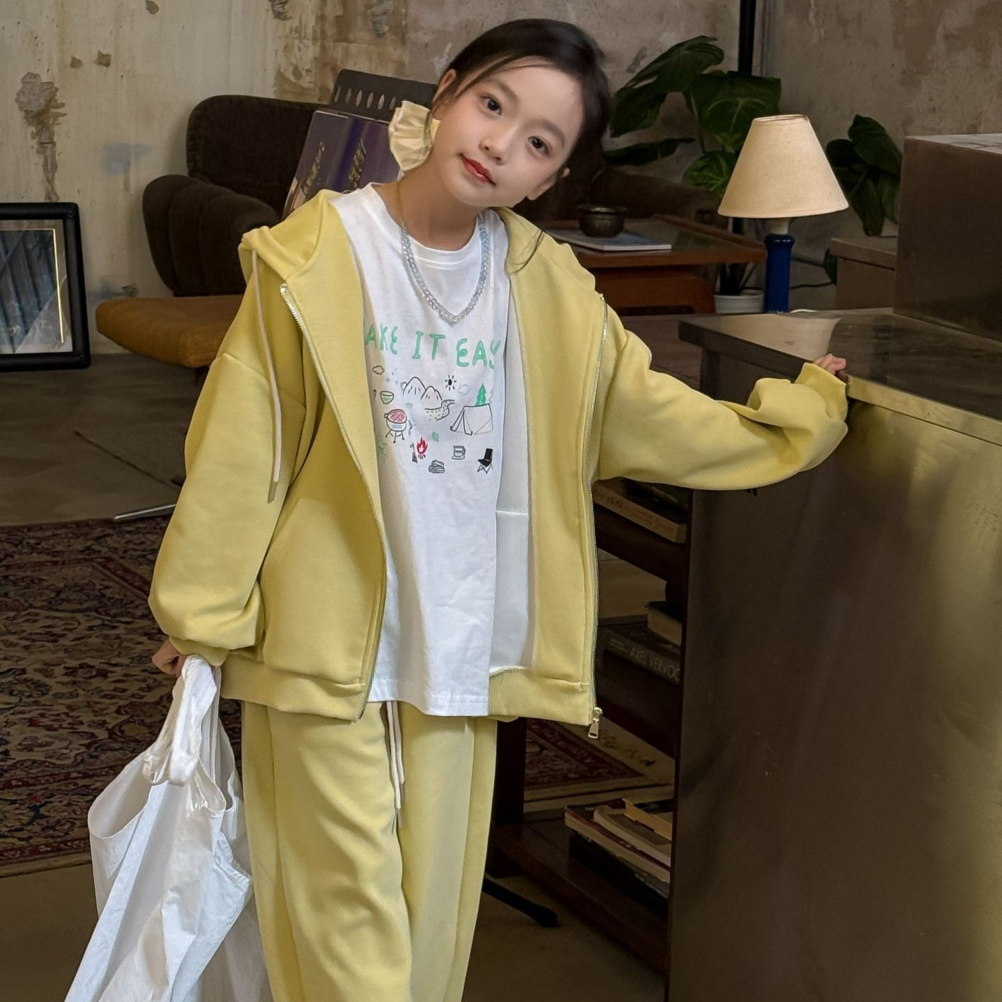 人家的孩子 2026春款慵懒的一套女童连帽大卫衣外套+卫裤休闲套装