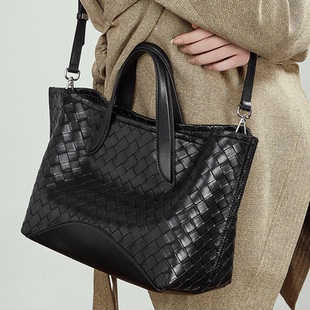斜跨包妈妈包 托特包牛皮编织手提包大容量通勤包时尚 2026春季 新款