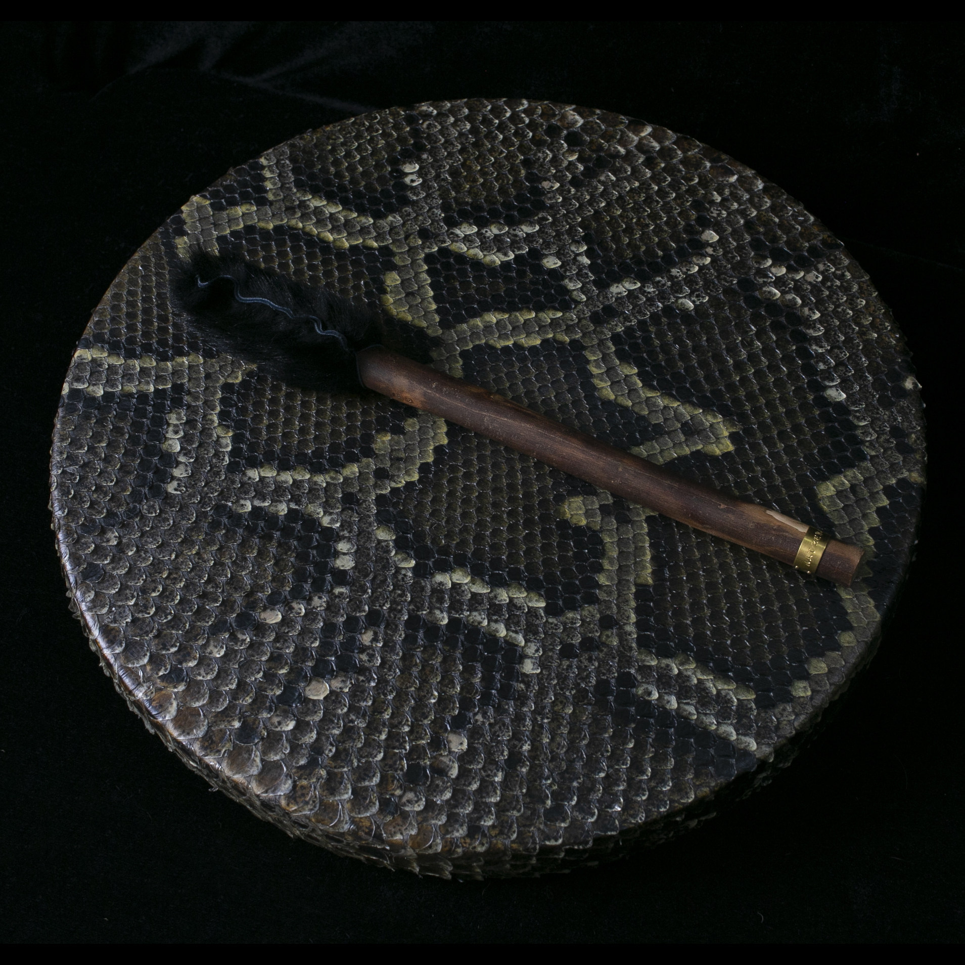 UltreyaDrums Ultreya shamanic Ritual Shaman Drum 蛇皮 鹿角鼓