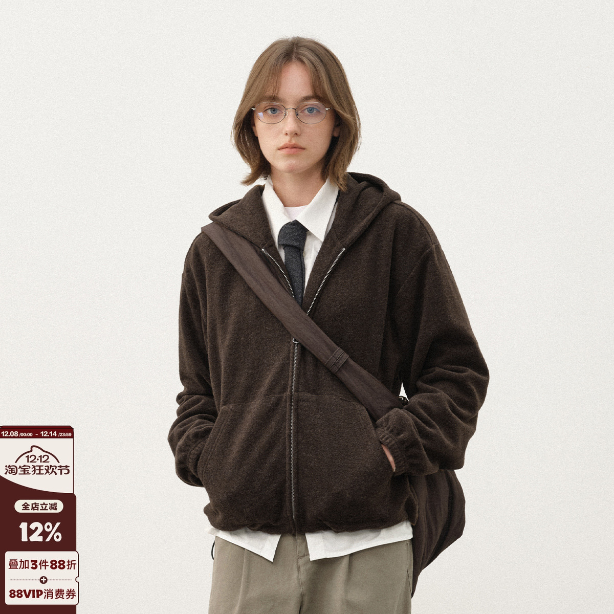 714street呢料连帽开衫