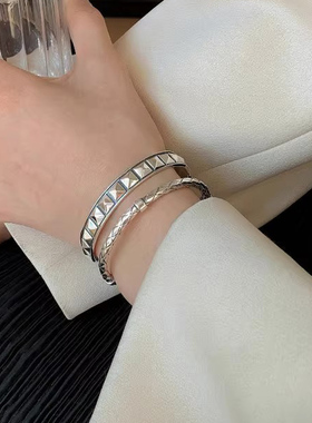 日韩叠戴组合手镯女ins复古菱形几何猪鼻子手环个性学生手饰潮酷