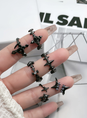 欧美朋克暗黑风十字架个性小众戒指女无性别风百搭时尚情侣指环潮