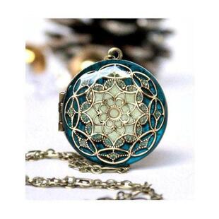 美国代购Necklace▼手作复古华丽编织纹理黄铜照片小盒个性化项链