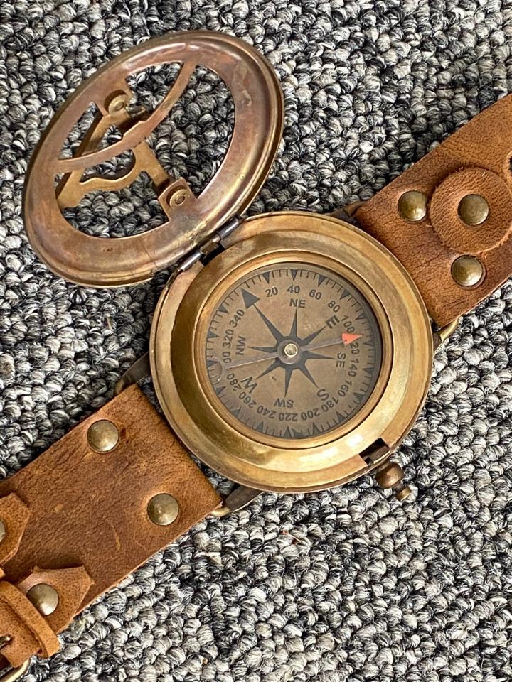 英国代购Compass㊣ 手作蒸汽朋克复古黄铜皮革航海腕表式指南针